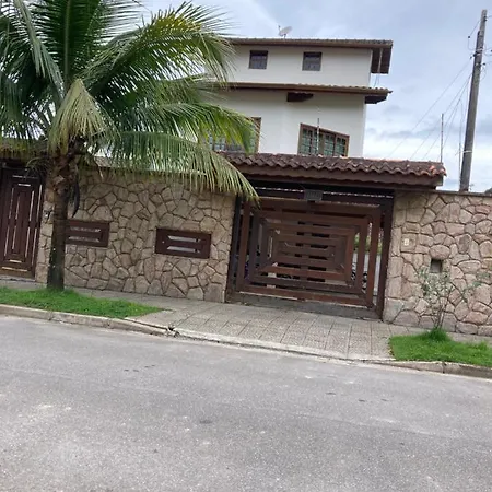 Hostel Re & Mar-2