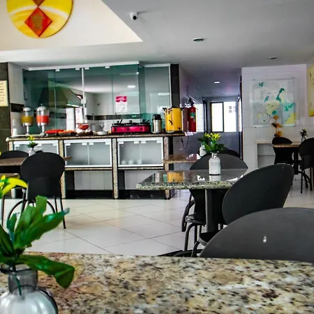 Hotel Piramide Pituba - Rua Pernambuco-2