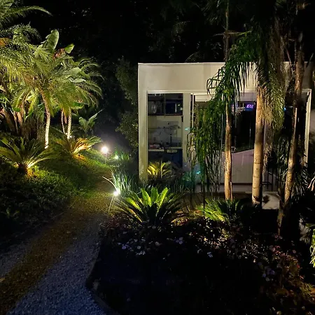 Loft Vidro Vitoriano em Condomínio Rota do Vinho São Roque-3