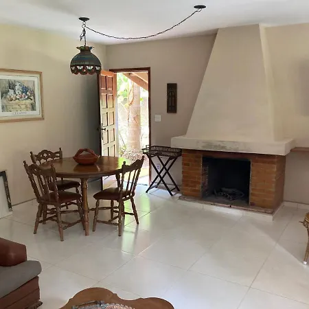 Aconchegante casa nas montanhas de Serra Negra-2