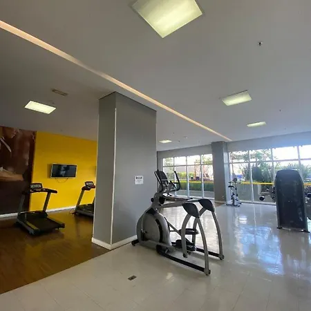 Excelente apartamento no shopping-2