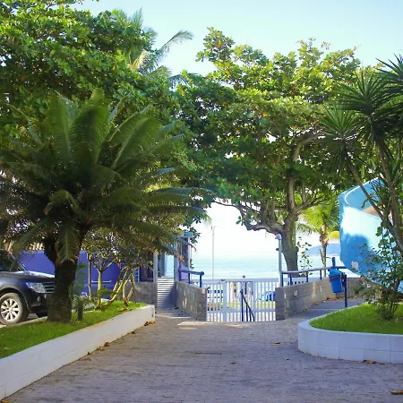 FRENTE PRO MAR - B - Praia do Tombo - Beachfront-3