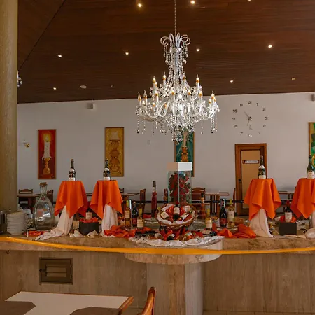 Porto Das Naus Praia Hotel-2