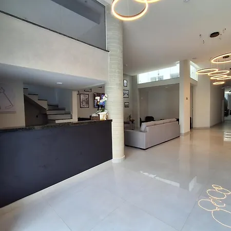 Hotel Supremo-3