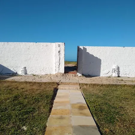 Casa de Praia no Morro Branco-2
