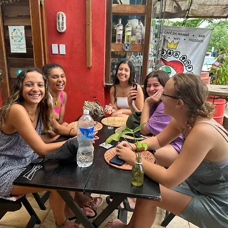 Mais Que Nada Itacaré - Hostel, Bar&Breakfast-3