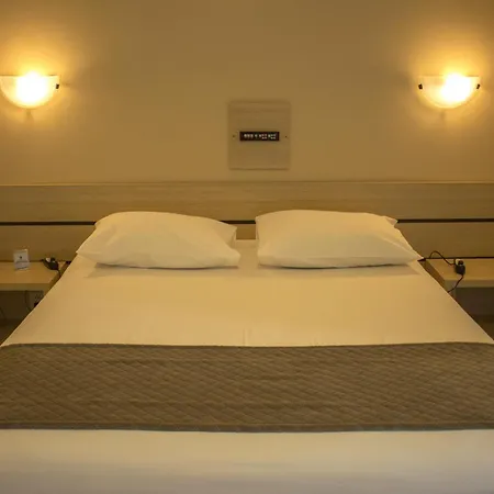 San Remo Hotel-3