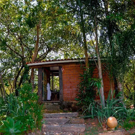 Pousada Candonga Da Serra-2