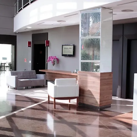 Comfort Suites Londrina-2