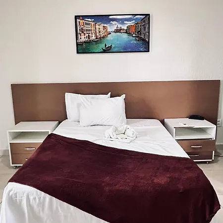 Hotel Mediterrâneo-2