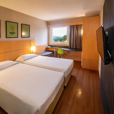 Hus Hotel Dourados-2
