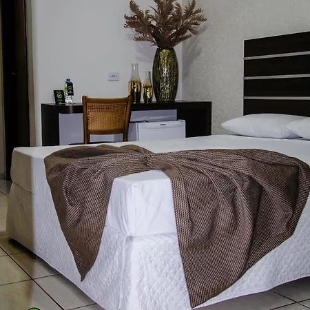 Papagaio Hotel-2
