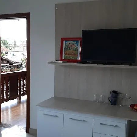 Hospedagem Da Escultora-2