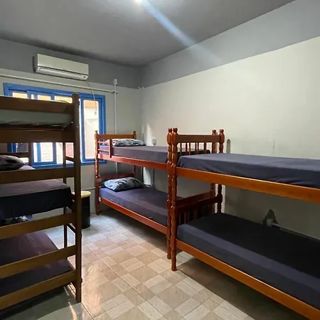 Fica, Vai Ter Bolo Hostel-2