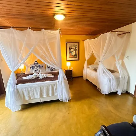 Pousada Arraial Colonial, Localizada no Centrinho e de Fácil Acesso a Praia e a Rua Mucugê-3