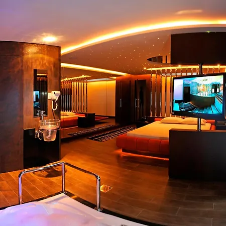 Gran Motel Dubai By Drops-2
