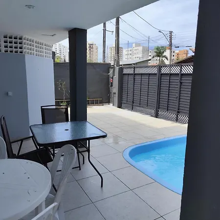Sunny apartamentos de 1 e 2 dormitórios na Martin de Sá próximo a praia-2
