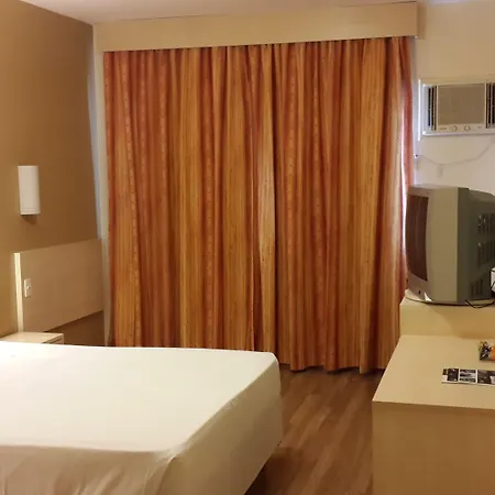 Hotel Pires By Pires - Balneario Camboriu-3