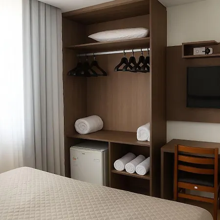 Vida Plaza Hotel-2