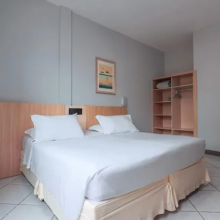 Hotel Sagres Praia-2