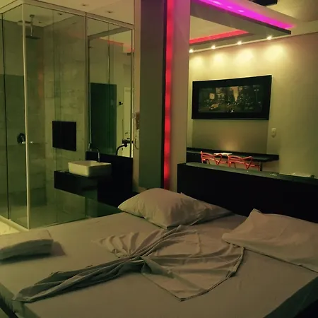 Dinys Motel (Adults Only)-2