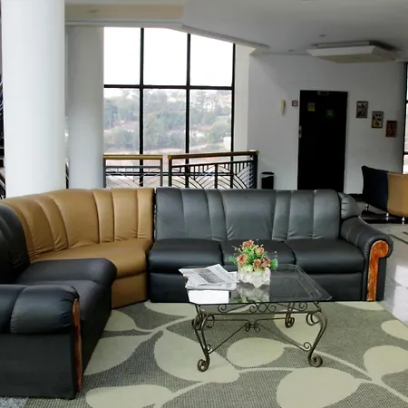 Royal Inn Hotel-2