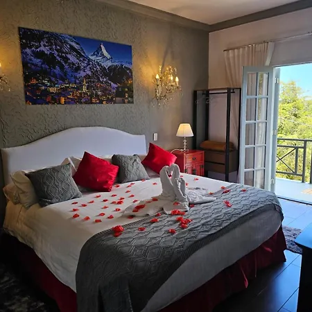 Villa Montserrat-2
