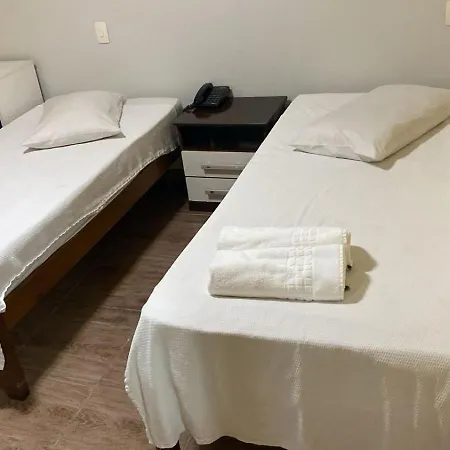 Campos Gerais Hotel - Próximo a Rodoviária e Mercados Turísticos-3