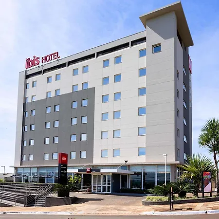 Ibis Ourinhos-3