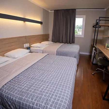 Hotel 10 Blumenau-3