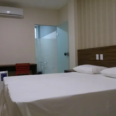 Mac Hotel-2