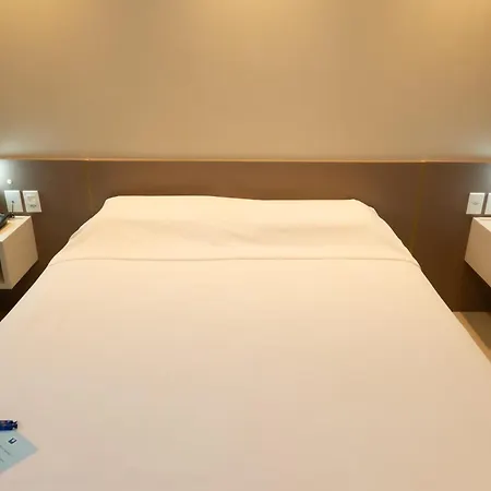 Imperial Hotel-3