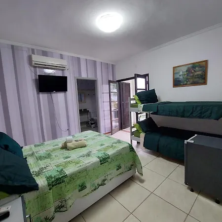 Pousada Nascimentos -Pé na Areia- À 47 Passos do Mar-2