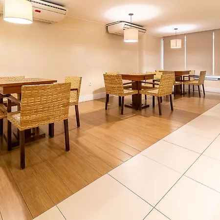 Cobertura Beira-Mar, Vista Para O Mar, Barra Bali! | Luxo | 3 Quartos | Destino Bsm 402-3