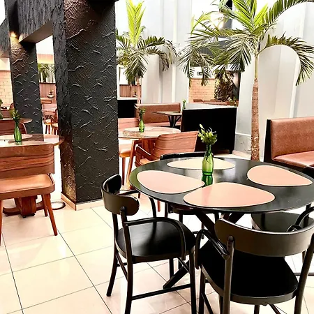 Oasis Tower Hotel-2