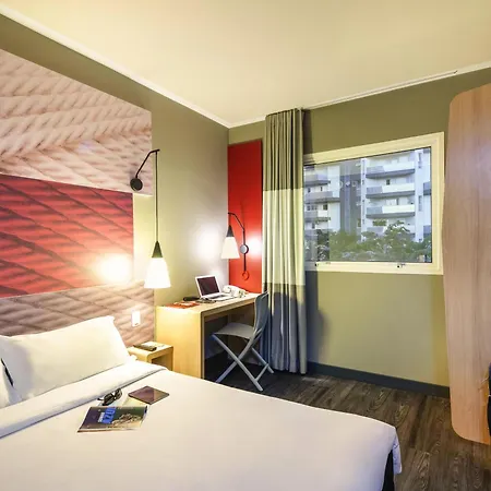 Ibis São Carlos-2