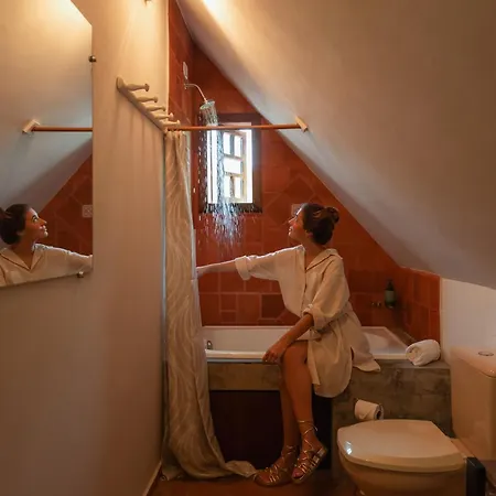 Casa da Estacao - Não é hotel, não é pousada é a casa mais charmosa de Morretes!-2