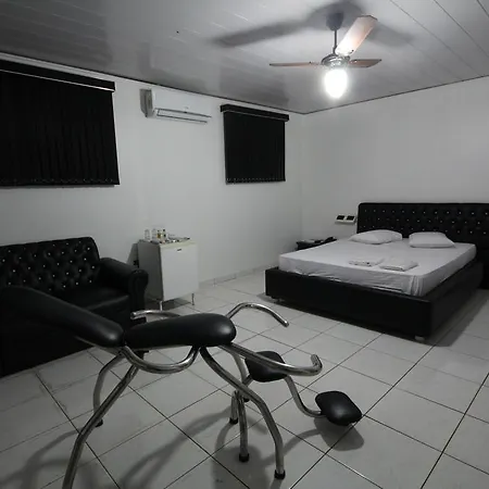 Motel Cq Sabe (Adults Only)-2
