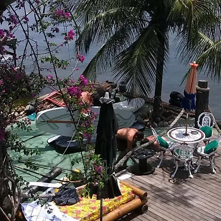 Porto Charitas Sailing Guest House-2