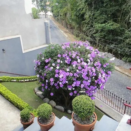 Pousada Chales Valenca-2