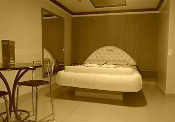 L'Amour Park Hotel (Adults Only)-2