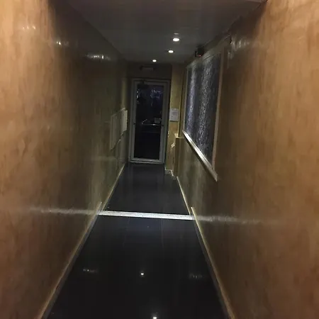 Belo Motel (Adults Only)-3