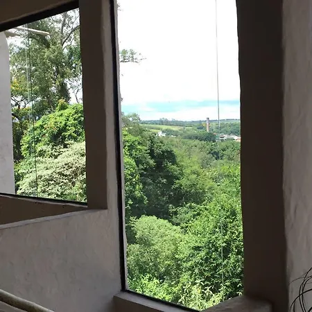 Pousada Casa De Barro-2