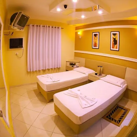 Bunny'S Motel (Adults Only)-2