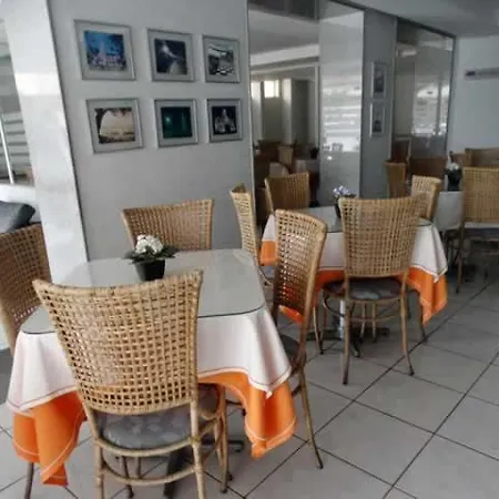 Hotel Rodrigues-3