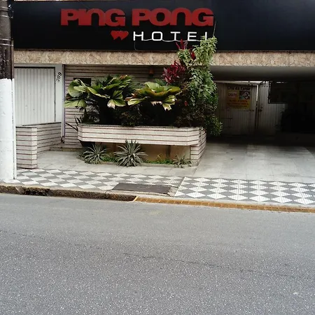 Ping Pong Hotel-3