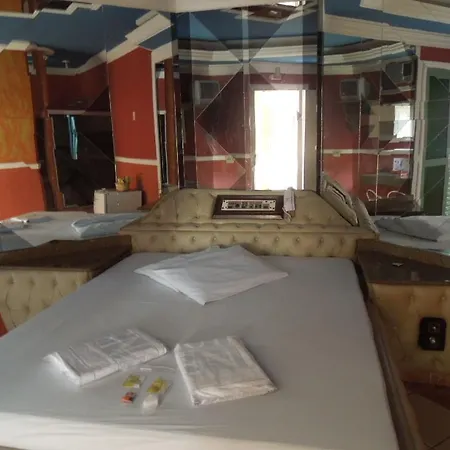 Fenix Motel (Adults Only)-2
