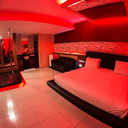 Villa Verde Motel (Adults Only)-3