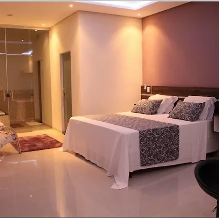 Hotel E Locadora Vizon-2