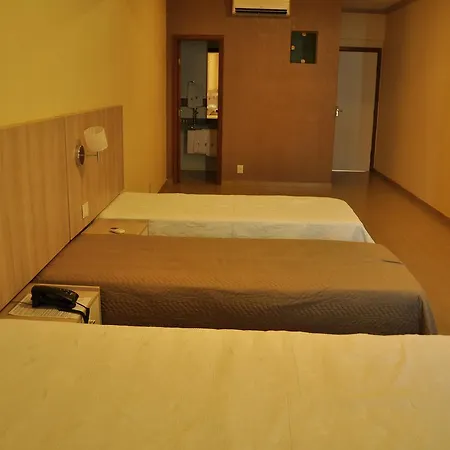 Hotel J Leao-2